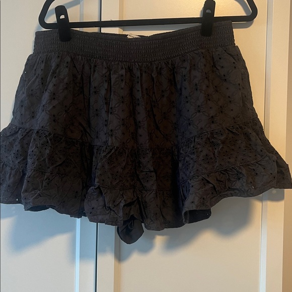 American Eagle Eyelet Skort - Picture 1 of 5